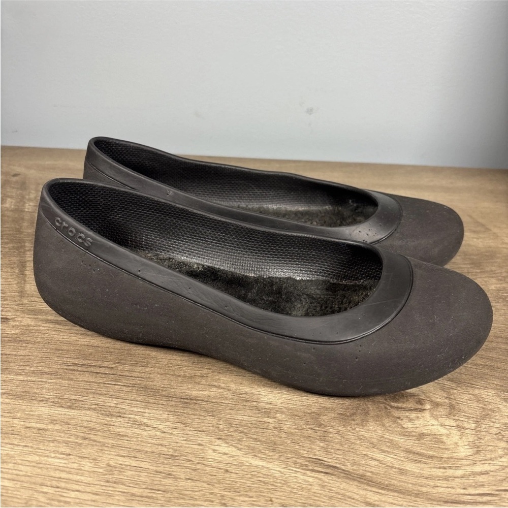 Crocs Mammoth Women’s Size 9 Shoes Black Fur Lined Comfort Flats - Picture 10 of 11